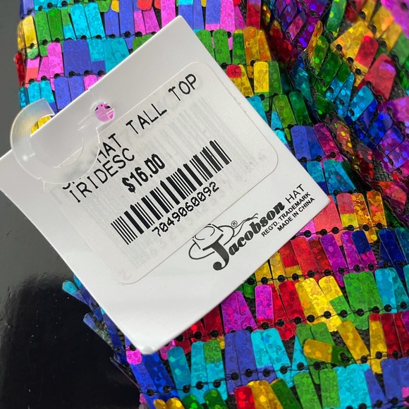 Fun sequin hat - Picture 3 of 3